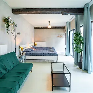Apartment Antwerps, Antwerpen